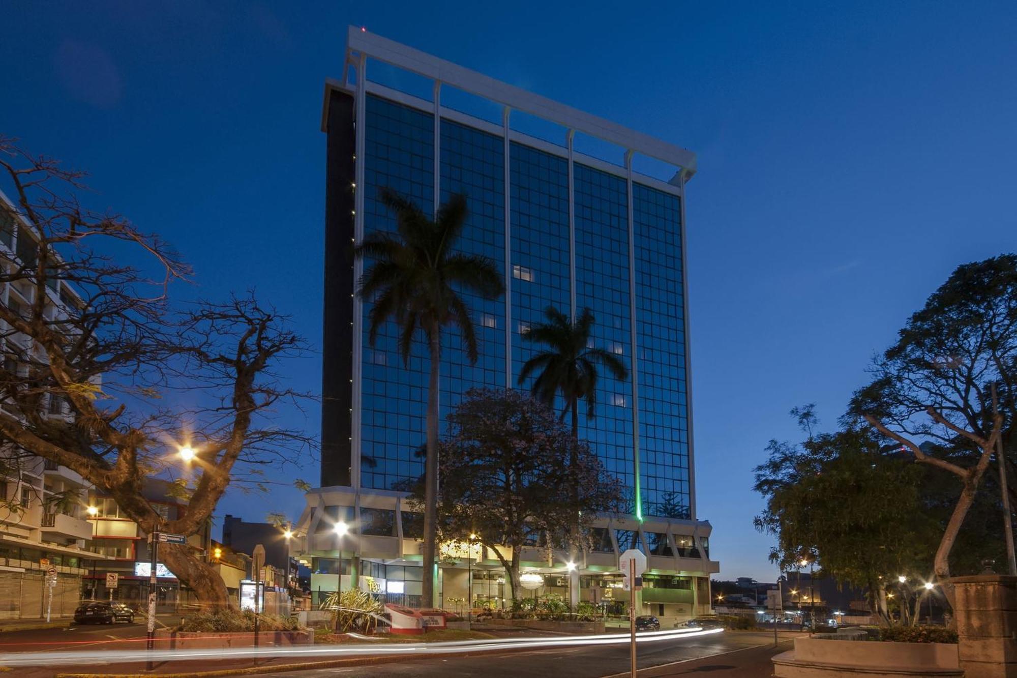 Aurola Holiday Inn Downtown San José Exterior foto